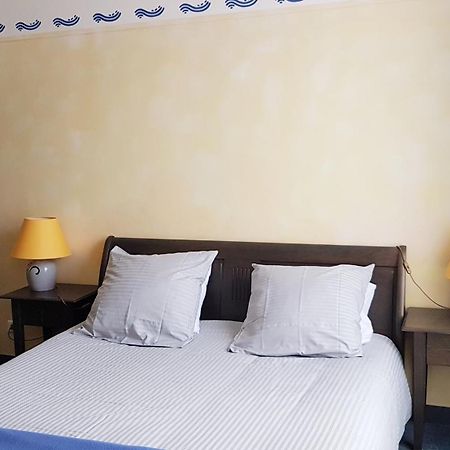 Hotel De La Presqu'Ile Crozon Buitenkant foto